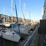Marina 26c بيت للعطل